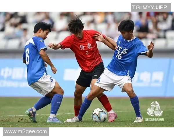 日本U18青年队迎战黎巴嫩U18队展开激烈较量争夺亚洲足球荣誉