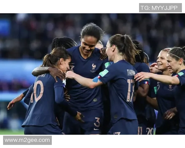 2015年中国女足与荷兰队精彩对决全场录像回顾与分析